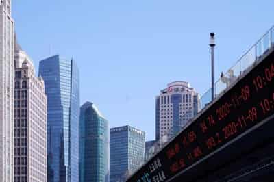 Image for Stocks staunch sell-off even as global economy fears linger