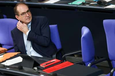 Image for German authorities to get more powers against foreign hackers, draft law shows