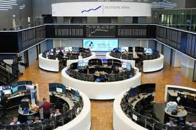 Image for European stocks close lower as caution lingers on US trade policy progress