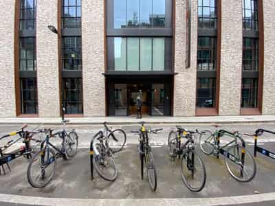 Image for UK's Workspace posts first-half loss as budget uncertainty delays leasing
