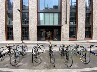 Image for UK's Workspace posts first-half loss as budget uncertainty delays leasing