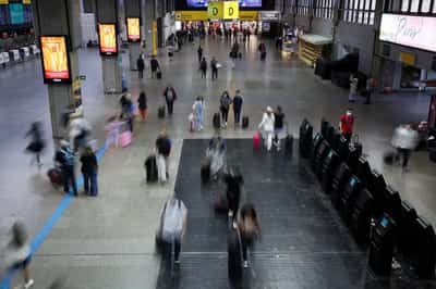 Image for Suspected mpox case at Brazilian airport likely chickenpox, hospital says