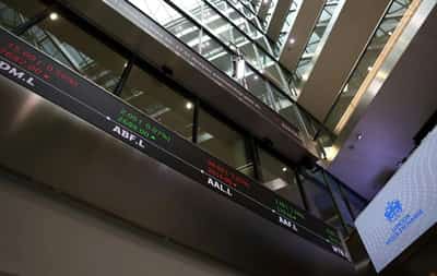 Image for London's FTSE 100 logs best month in more than two years