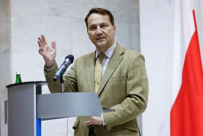Image for Poland hopes US will act in solidarity on Russian drone incursion, foreign minister says