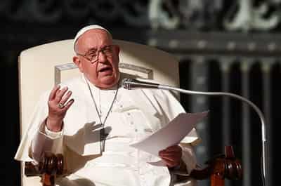 Image for Pope Francis tells Vatican media operations to expect budget cuts
