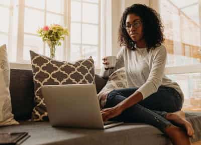 Image for Top IT banking expert issues working from home security advice