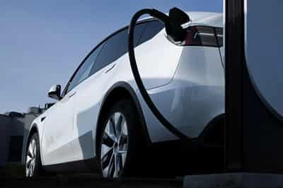 Image for EU new car sales flat in July as battery-electric slumps, industry body ACEA says