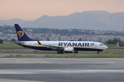 Image for Ryanair trims annual traffic target to limit unhedged winter oil exposure