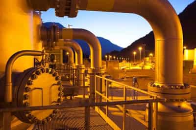 Image for Snam signs deal with Enagas to study Spain-Italy gas pipeline