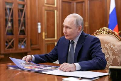 Image for Putin declares May 8-9 ceasefire with Ukraine to mark WWII anniversary, agencies say