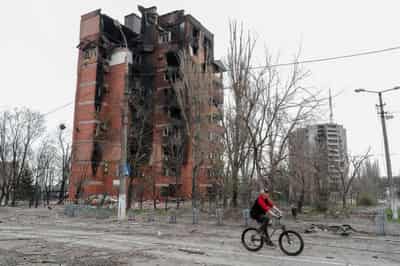 Image for Ukrainians deported to Russia from besieged Mariupol dream of home