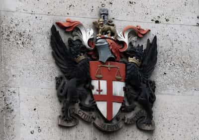 Image for UK’s FTSE 100 little changed as real estate limits gains in personal goods