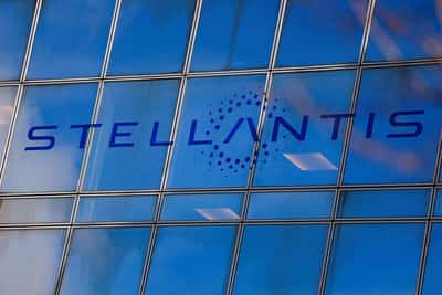 Image for Stellantis taps Toyota, Bosch suppliers for hybrid technologies for new SUVs, CNBC reports