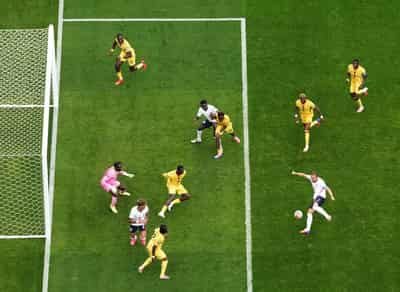 Image for Soccer-England hit crossbar late in goalless draw with Ghana