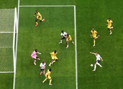 Image for Soccer-England hit crossbar late in goalless draw with Ghana