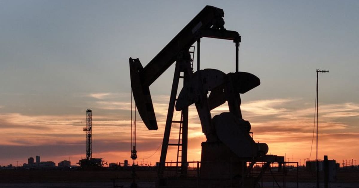 Oil Rebounds Past $90 as US Strikes Iranian Military Site