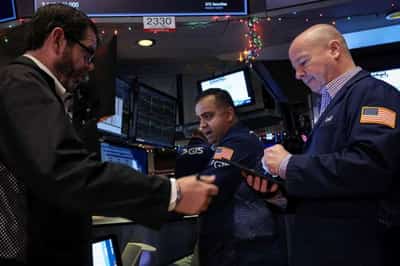 Image for Stocks fall, Treasury yields rise upon final 2022 trading day