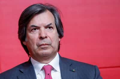 Image for Intesa CEO takes aim at Italy's plan to hike taxes on financial sector