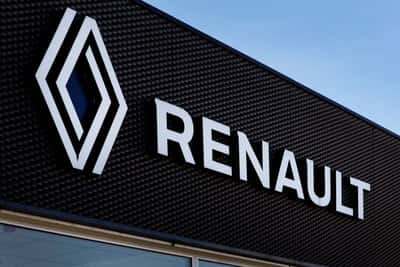 Image for Renault reaches deal with unions in Spain to keep production in two plants
