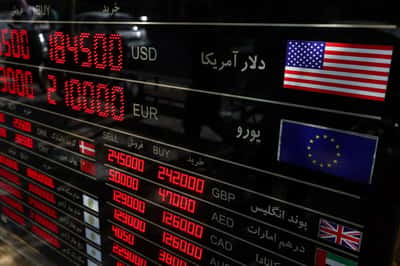 Image for Dollar feeble as rate hike bets dwindle, Iran war worries grow