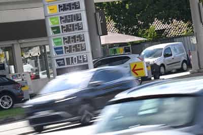 Image for Germany's Merz promises relief plan 'soon' as pump prices hit record