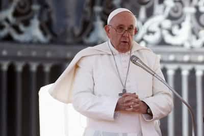 Image for Pope to proceed with COP28 trip despite health issues, Vatican says