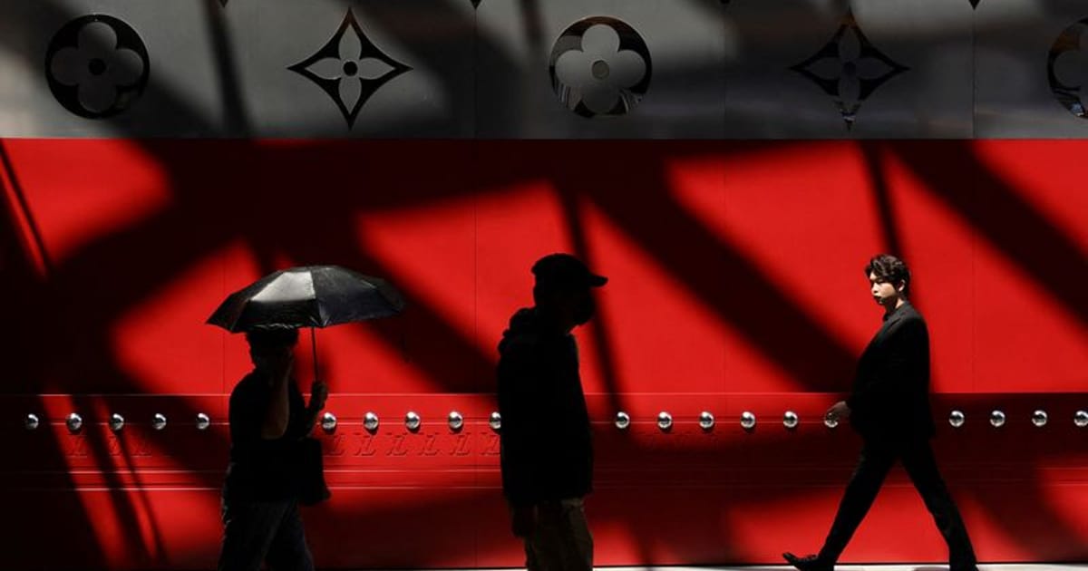 China Luxury Market Set for Modest Growth by 2026, Says Bain