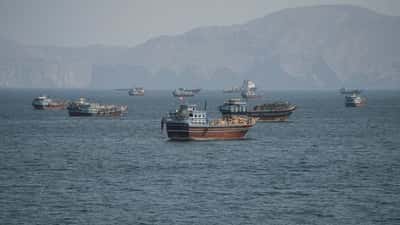 Image for Oil prices stable as market weighs supply risks, rising Middle East exports