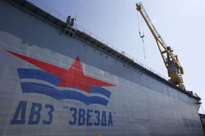 Image for Russia's second new ice-class LNG carrier heads via Northern Sea Route, LSEG data shows