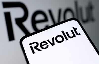 Image for Revolut's UK banking licence held up on concerns over global risk controls, FT reports
