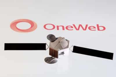 Image for Eutelsat in talks on possible all-share merger with UK’s OneWeb