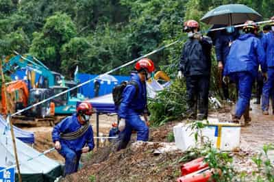 Image for China Eastern crash probe looks into crew actions -sources