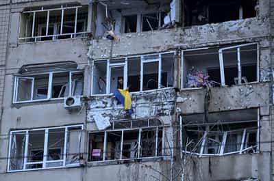 Image for Analysis-Ukraine faces new Russian offensive as peace talks stall