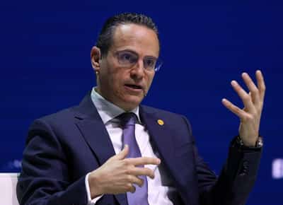 Image for LNG is Shell's top contribution to energy industry over next decade, CEO says