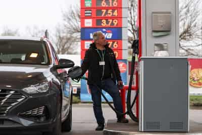 Image for Poland will continue capping fuel prices as long as needed, says minister