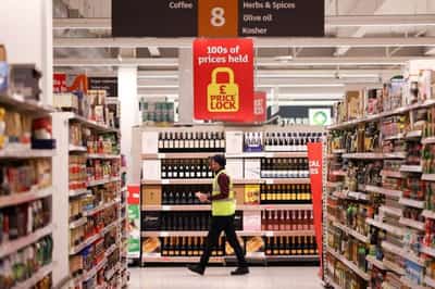 Image for Sainsbury’s quarterly sales drop as UK consumers squeezed