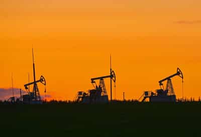 Image for US allows countries to buy Russian oil stranded at sea for 30 days