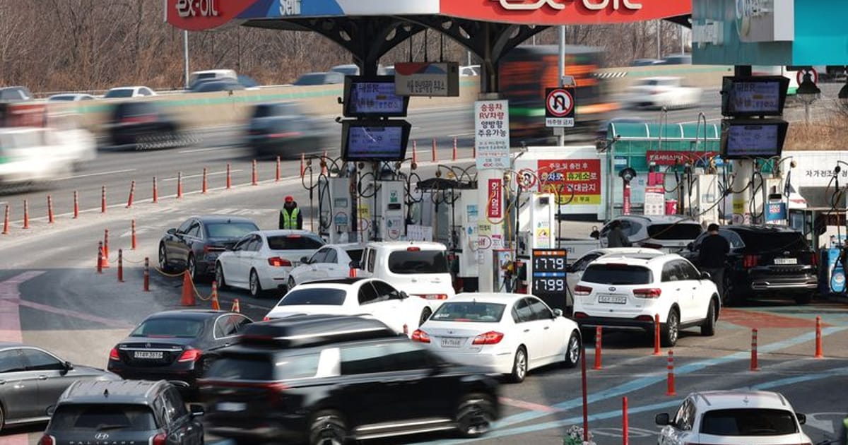 Oil Prices Surge as Middle East Conflict Disrupts Global Supply