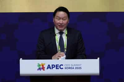 Image for South Korea’s SK Group chairman expects chip wafer shortage to last until 2030, eyes US ADR listing