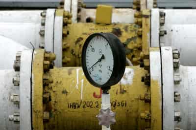 Image for EU experts arrive in Ukraine to check Druzhba pipeline, Kyiv says