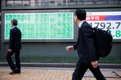 Image for Stocks jump, US yields fall as Fed rate cut bets increase