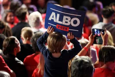 Image for Australia markets welcome political stability under Labor as Trump 2.0 risks mount