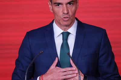 Image for Spain eases visa rules to draw foreign students barred from US by Trump