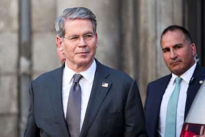 Image for Bessent says US won't hit China with tariffs over Russian oil unless Europe goes first