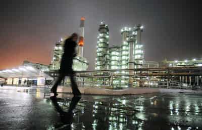 Image for Russia's Novokuibyshevsk oil refinery halted operations after drone attacks, sources say