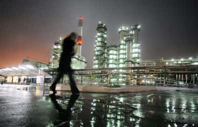 Image for Russia's Novokuibyshevsk oil refinery halted operations after drone attacks, sources say