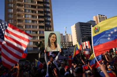 Image for Trump announces plan to sell Venezuelan oil as US signals it is in talks with Caracas