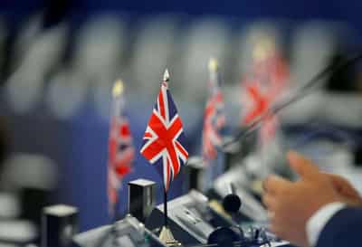 Image for UK gets green light to start talks on joining pacific trade deal