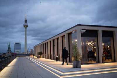 Image for German restaurant VAT cut fails to lower prices, union says