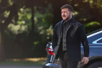 Image for Trump considers more Patriots for Ukraine, says Putin "has to end" the war